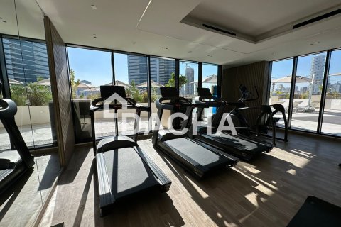 Appartement de 2 chambres à District 12, UAE No. 155595 8