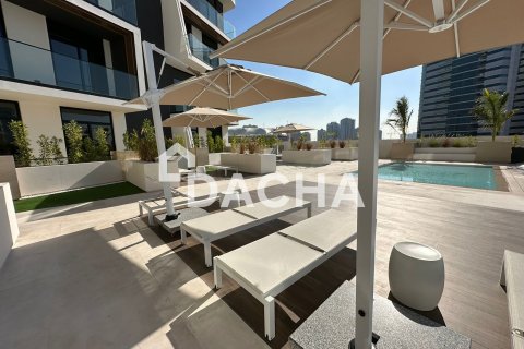 Appartement de 2 chambres à District 12, UAE No. 155595 7