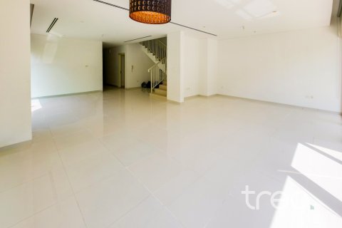 Townhouse de 3 dormitorios en DAMAC Hills (Akoya by DAMAC), UAE No. 206200 6