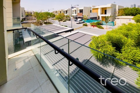 Townhouse de 3 dormitorios en DAMAC Hills (Akoya by DAMAC), UAE No. 206200 4