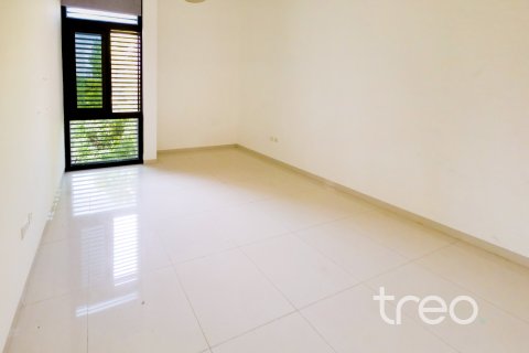 Townhouse de 3 dormitorios en DAMAC Hills (Akoya by DAMAC), UAE No. 206200 15