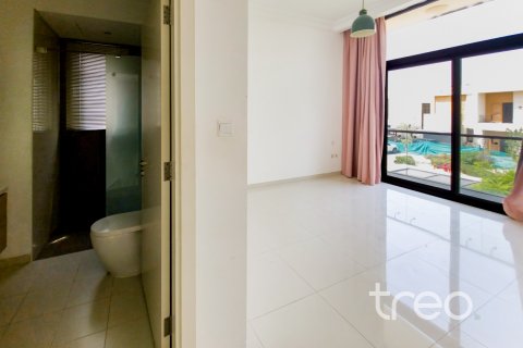 Townhouse de 3 dormitorios en DAMAC Hills (Akoya by DAMAC), UAE No. 206200 12