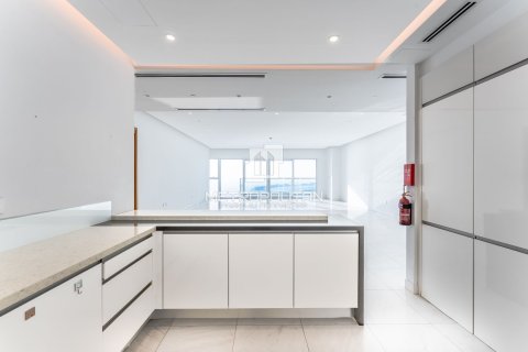 Apartment de 4 dormitorios No. 128059 6