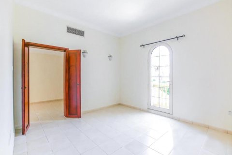 4 غرف نوم فيلا في Jumeirah Islands, الإمارات العربية المتحدة رقم 101647 8