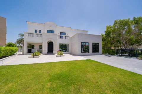 4 غرف نوم فيلا في Jumeirah Islands, الإمارات العربية المتحدة رقم 101644 2