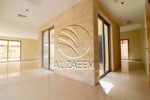 Villa de 4 dormitorios  No. 127850 7