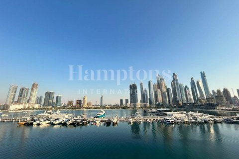 Apartment de 2 dormitorios en Dubai Harbour, UAE No. 163199 10