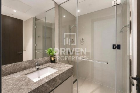 Apartment de 2 dormitorios en Opera District, UAE No. 204673 12