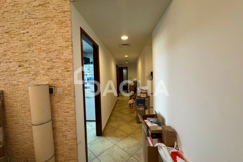 Appartement de 3 chambres à Motor City, UAE No. 155388 22