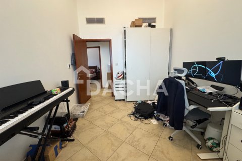 Appartement de 3 chambres à Motor City, UAE No. 155388 8