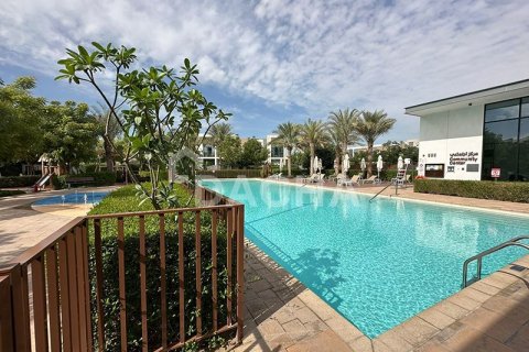 Townhouse de 3 chambres à Joy, UAE No. 155391 11