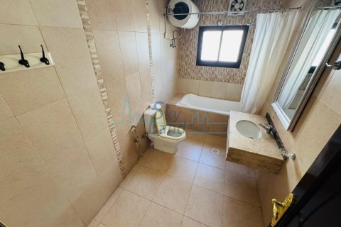 Villa de 5 dormitorios  No. 115562 28