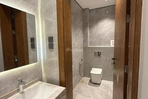 Villa de 3 dormitorios en Riyadh, Saudi Arabia No. 67971 6