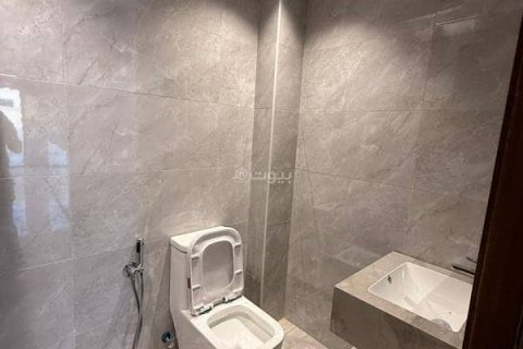 Villa de 3 dormitorios en Riyadh, Saudi Arabia No. 67971 20