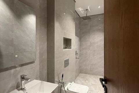 Villa de 3 dormitorios en Riyadh, Saudi Arabia No. 67971 13