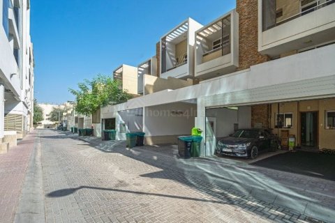 Villa de 4 chambres à District 10, UAE No. 140082 13