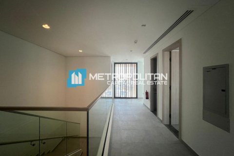 Villa de 4 dormitorios en  Saadiyat Island, UAE No. 140085 14