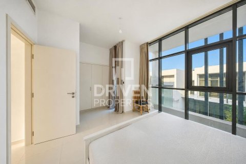 Townhouse de 2 dormitorios en Dubai, UAE No. 209616 12