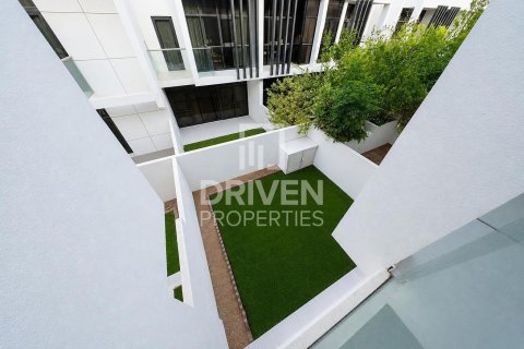 Townhouse de 2 dormitorios en Dubai, UAE No. 209616 16