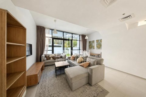 Townhouse de 2 dormitorios en Dubai, UAE No. 209616 3