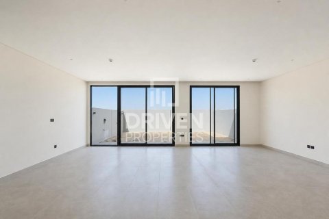 3 bedrooms Townhouse in Dubai Land, UAE No. 199965 28