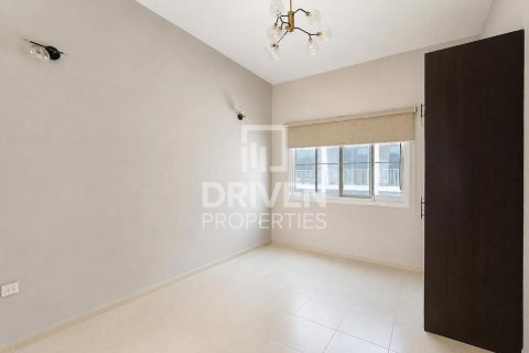 4 bedrooms Townhouse in District 10, UAE No. 199964 13