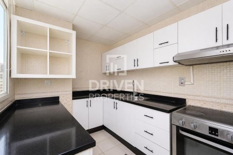 4 bedrooms Townhouse in District 10, UAE No. 199964 8