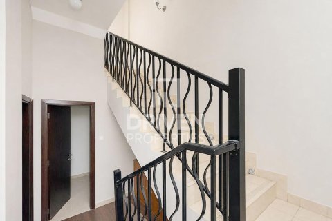 4 bedrooms Townhouse in District 10, UAE No. 199964 21