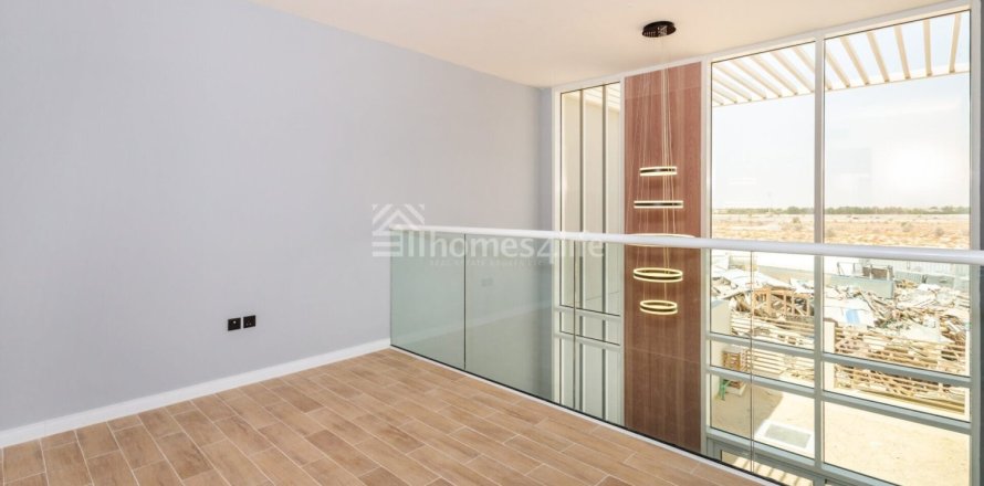 2 bedrooms Townhouse in Rukan, UAE No. 168975