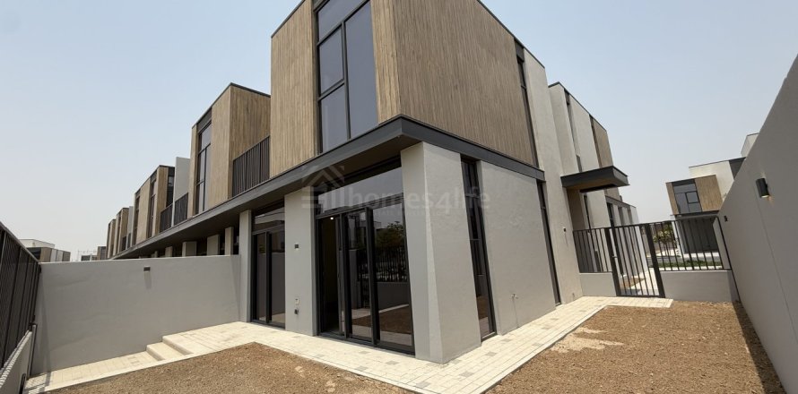 4 bedrooms Townhouse in Mudon, UAE No. 168977
