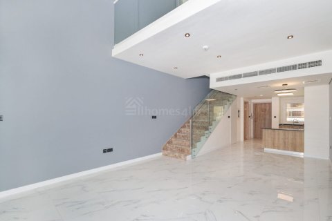 2 bedrooms Townhouse in Rukan, UAE No. 168974 4