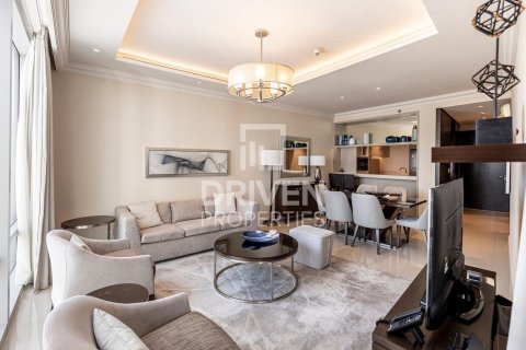 Квартира с 2 спальнями в The Address Residence Fountain Views, ОАЭ №85043 14