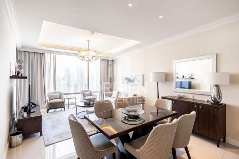 Квартира с 2 спальнями в The Address Residence Fountain Views, ОАЭ №85043 5