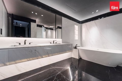 4 غرف نوم شقة رقم 123436 27