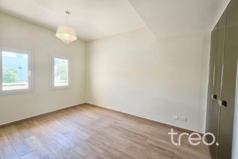 5 bedrooms Villa in Meadows, UAE No. 199048 5