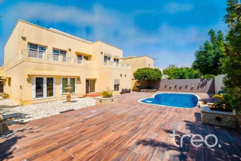 5 bedrooms Villa in Meadows, UAE No. 199048 11