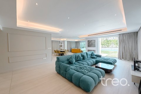 4 bedrooms Villa in Regional, UAE No. 199049 5