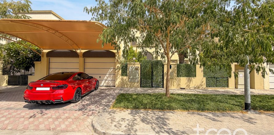 4 bedrooms Villa in Regional, UAE No. 199049