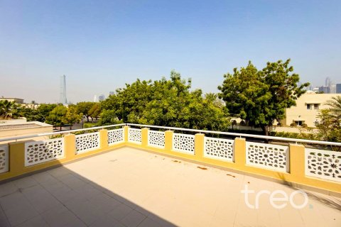 5 bedrooms Villa in Meadows, UAE No. 199047 10