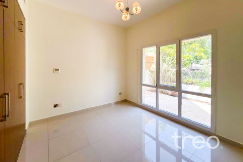 5 bedrooms Villa in Meadows, UAE No. 199047 16