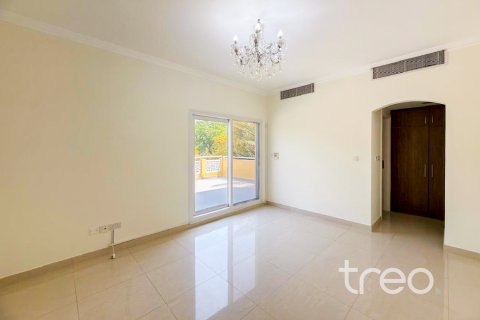 5 bedrooms Villa in Meadows, UAE No. 199047 14