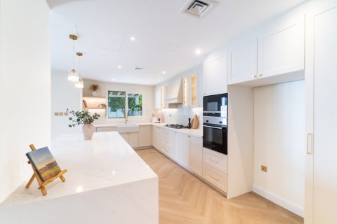 Townhouse de 4 chambres à Dubai, UAE No. 146805 4