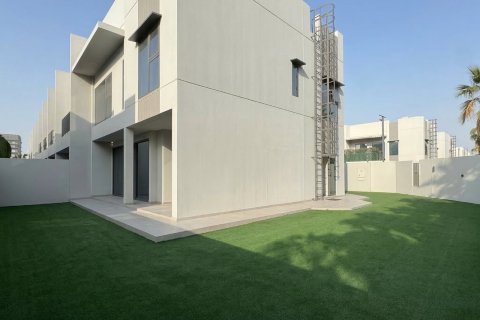 Вилла с 4 спальнями в Дубай, ОАЭ №146803 10