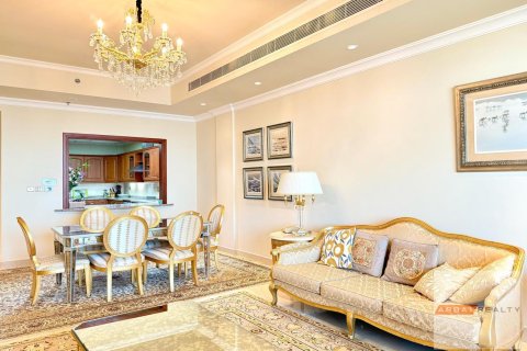 Appartement de 2 chambres à The Crescent, UAE No. 82695 4