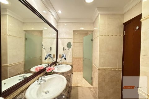 Appartement de 2 chambres à The Crescent, UAE No. 82695 22