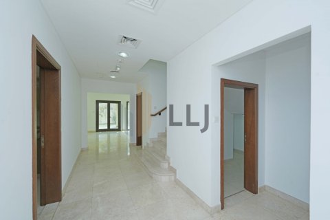 4 bedrooms Villa  No. 131511 6
