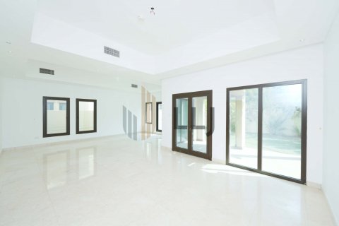 4 bedrooms Villa  No. 131511 19