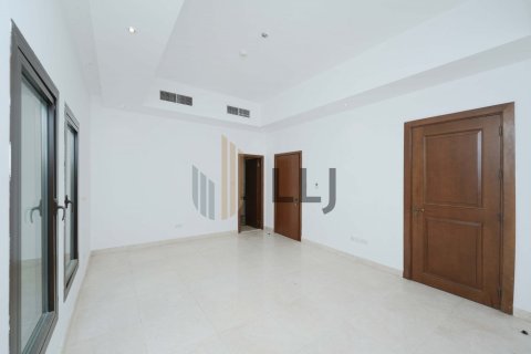 4 bedrooms Villa  No. 131511 16