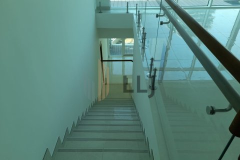 3 bedrooms Townhouse  No. 131510 8