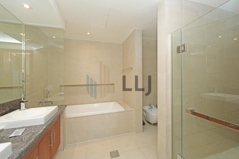 Квартира с 2 спальнями  №131513 12